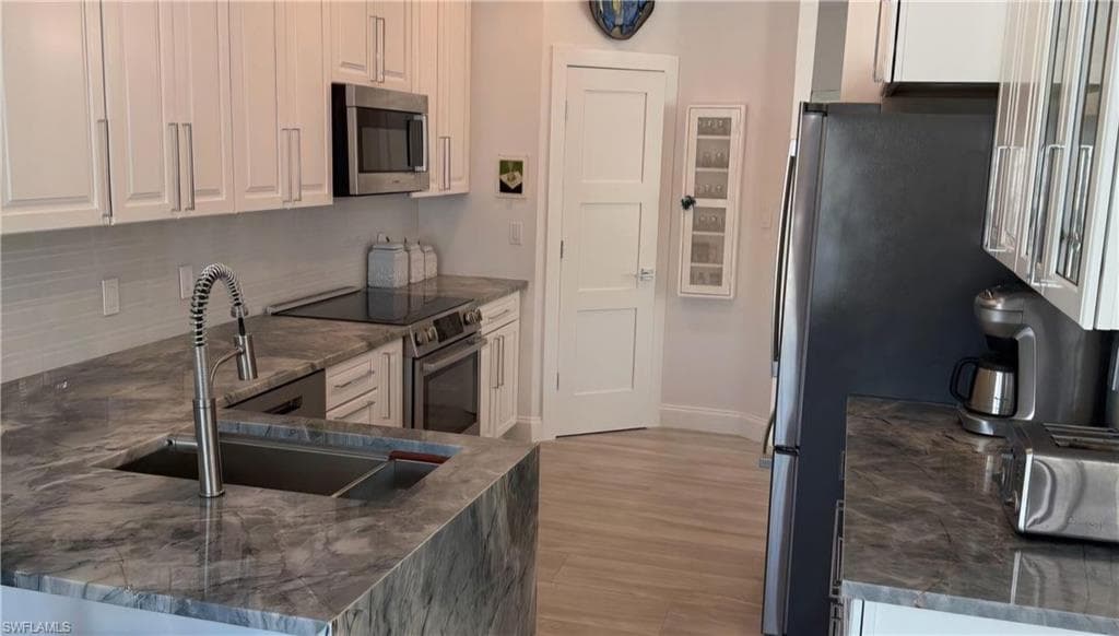 160 Barefoot Cir 38, Bonita Springs, FL 34134-9