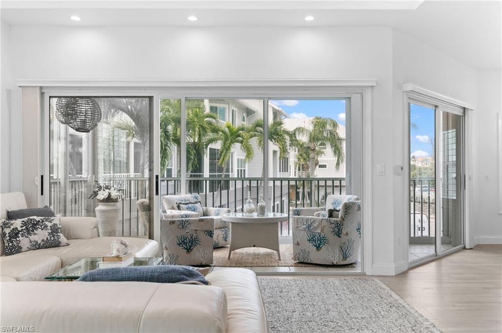 160 Barefoot Cir 38, Bonita Springs, FL 34134-15