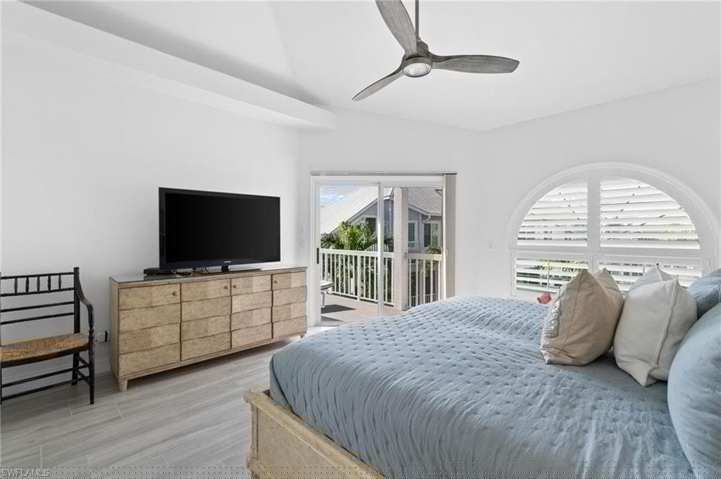 160 Barefoot Cir 38, Bonita Springs, FL 34134-22