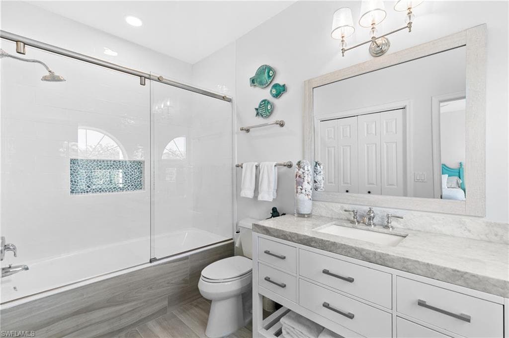 160 Barefoot Cir 38, Bonita Springs, FL 34134-26