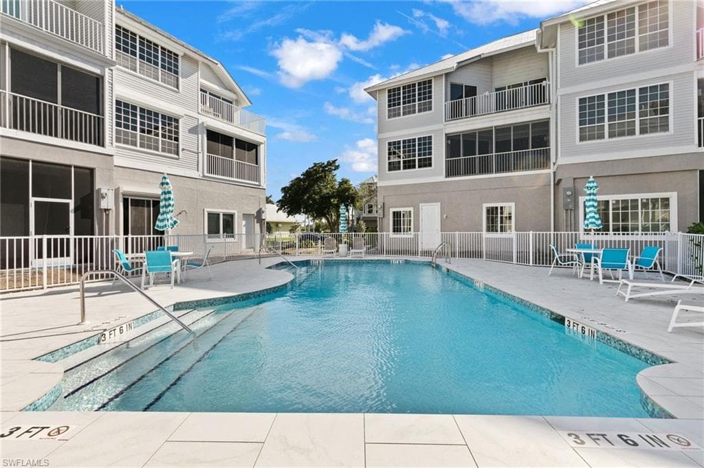 160 Barefoot Cir 38, Bonita Springs, FL 34134-30