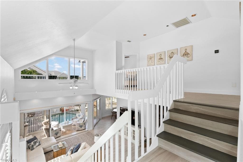 160 Barefoot Cir 38, Bonita Springs, FL 34134-32