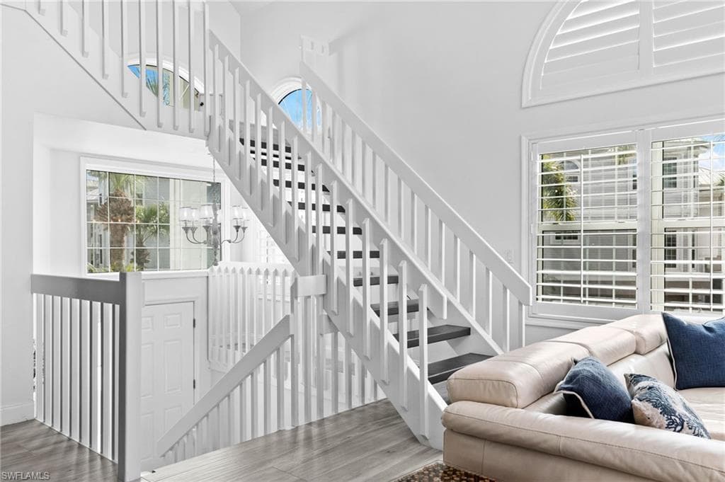 160 Barefoot Cir 38, Bonita Springs, FL 34134-33