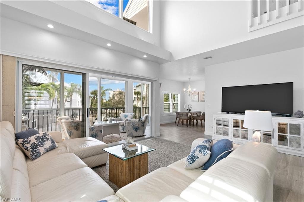 160 Barefoot Cir 38, Bonita Springs, FL 34134-4