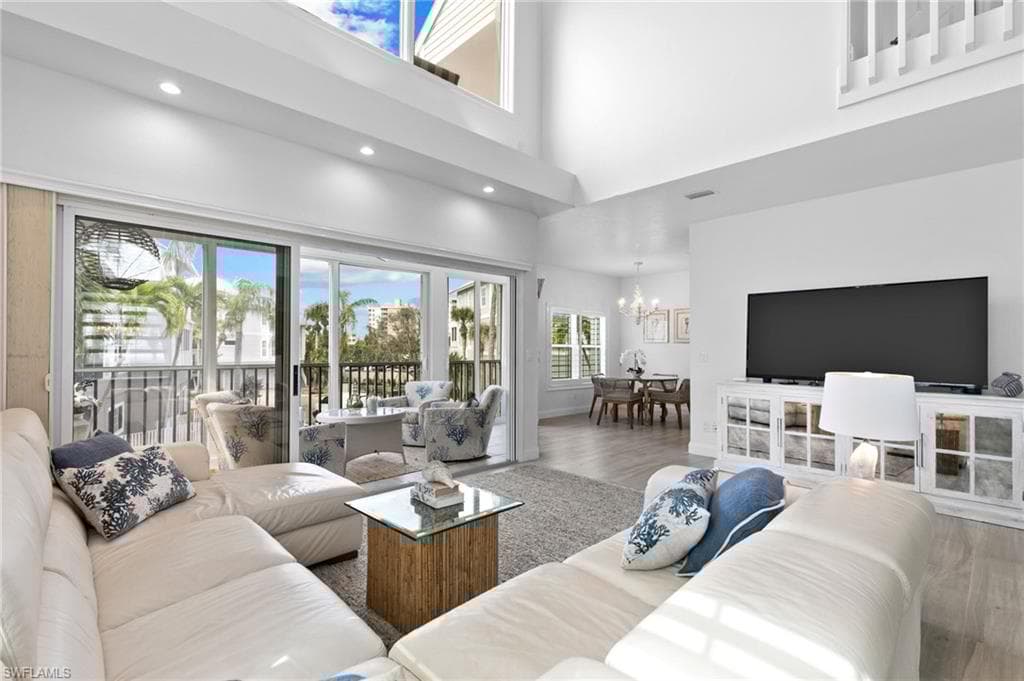 160 Barefoot Cir 38, Bonita Springs, FL 34134-4