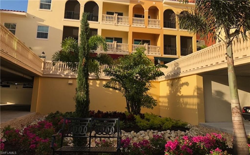 21450 Strada Nuova Cir 303, Estero, FL 33928-21