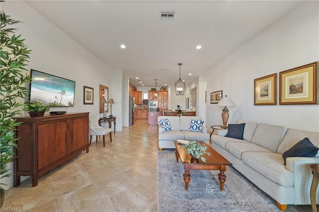 21450 Strada Nuova Cir 303, Estero, FL 33928-8