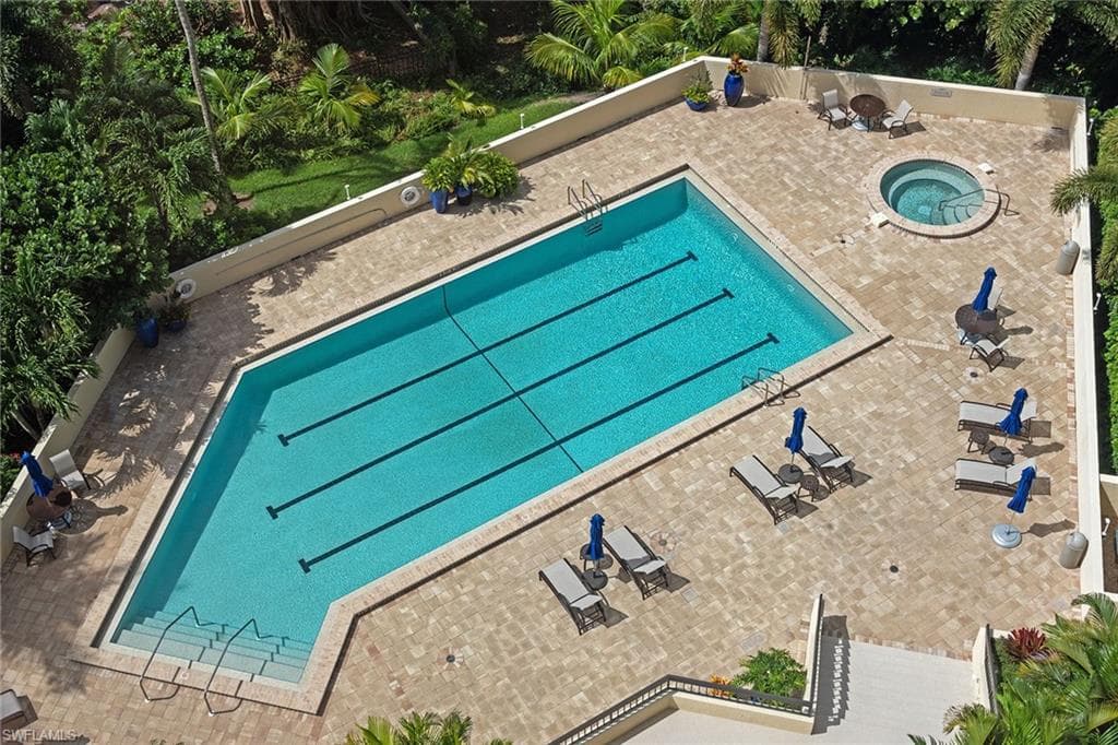 6001 Pelican Bay Blvd 204, Naples, FL 34108-38