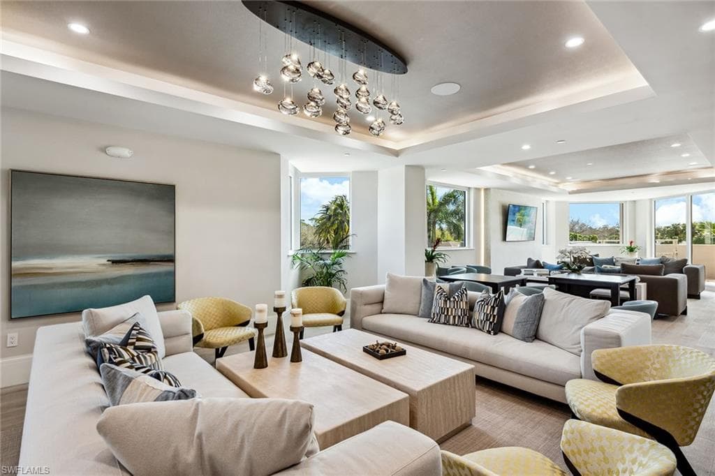 6001 Pelican Bay Blvd 204, Naples, FL 34108-45