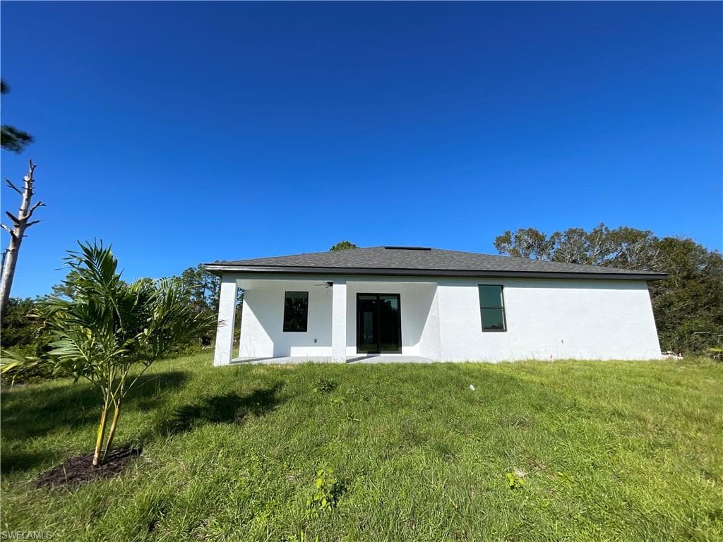 818 Chemstrand St E, Lehigh Acres, FL 33974-14