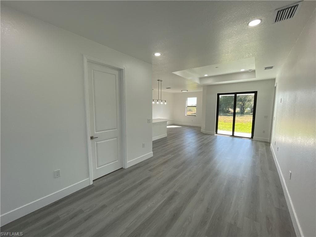 818 Chemstrand St E, Lehigh Acres, FL 33974-5