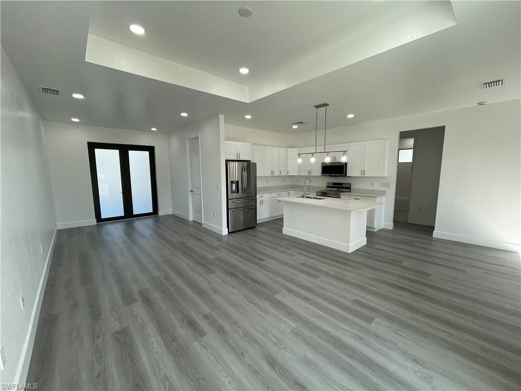 818 Chemstrand St E, Lehigh Acres, FL 33974-6