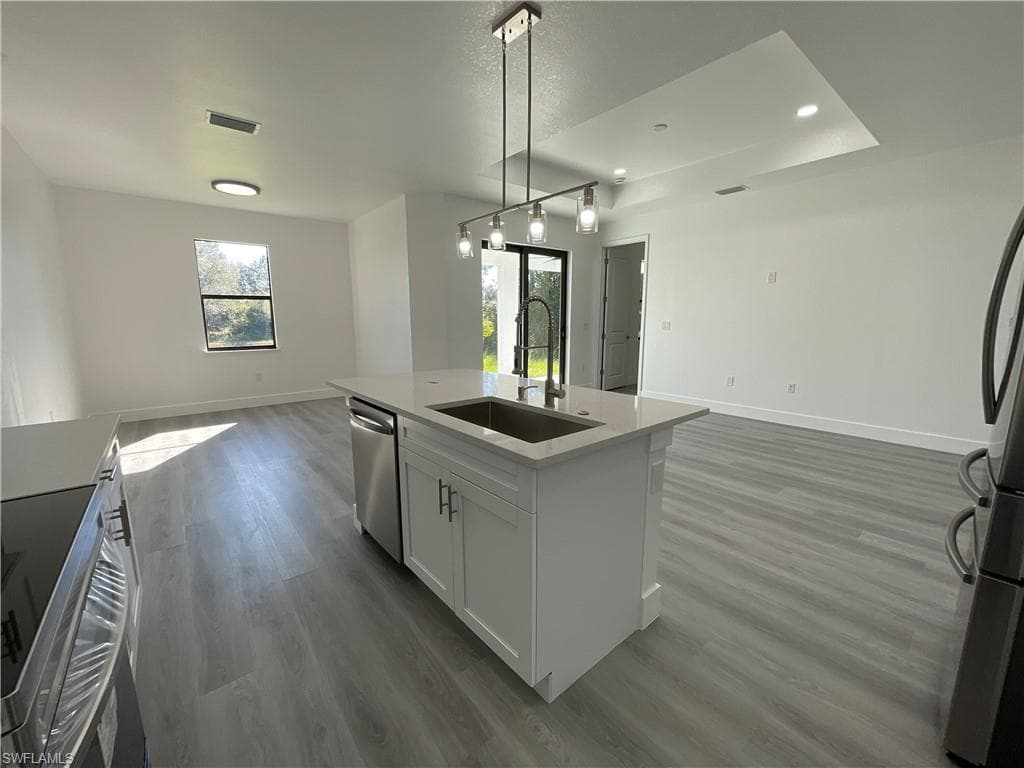 818 Chemstrand St E, Lehigh Acres, FL 33974-8