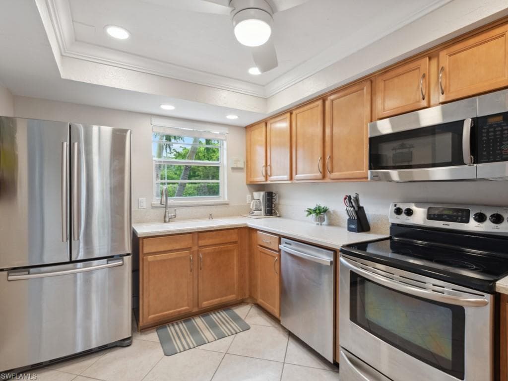 1128 Bald Eagle Dr 101, Marco Island, FL 34145-15