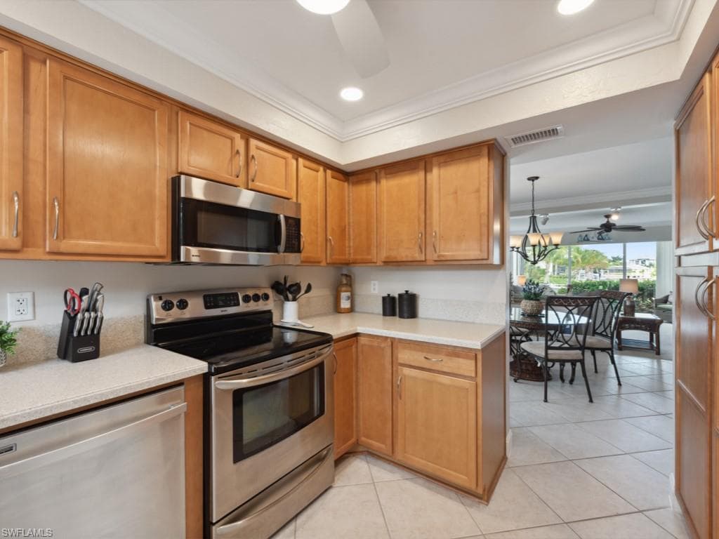 1128 Bald Eagle Dr 101, Marco Island, FL 34145-16