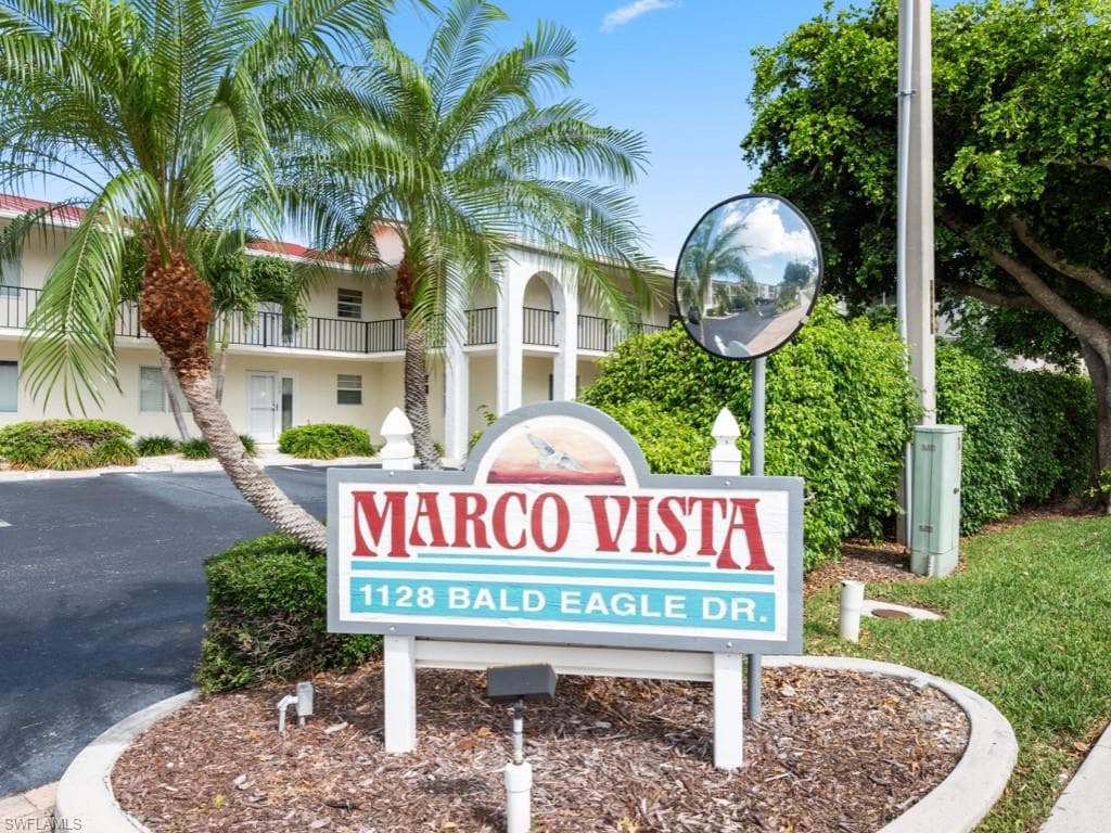 1128 Bald Eagle Dr 101, Marco Island, FL 34145-29