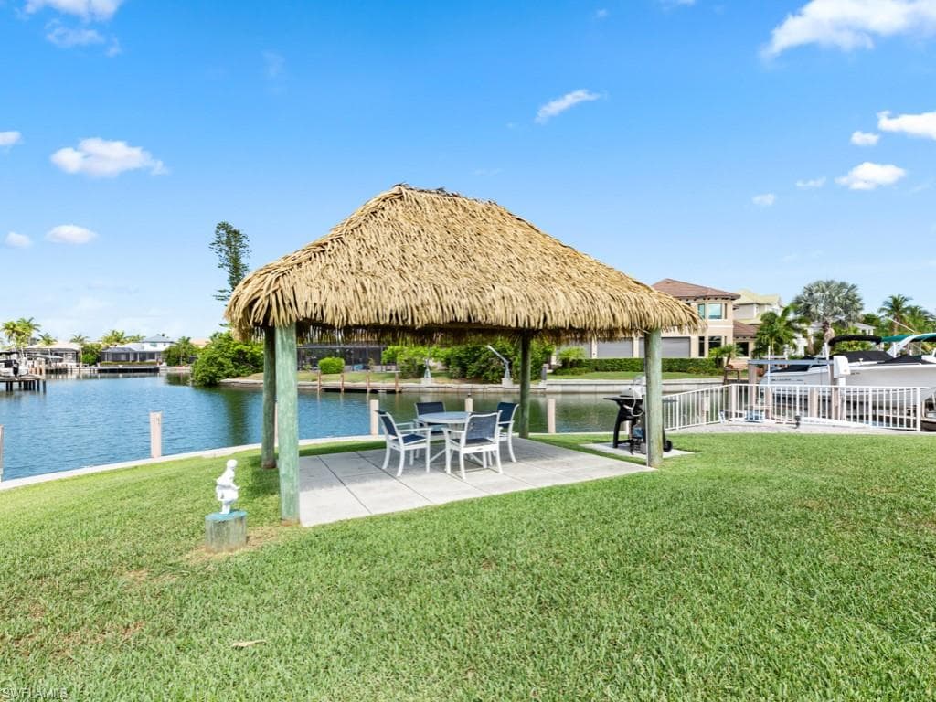 1128 Bald Eagle Dr 101, Marco Island, FL 34145-32