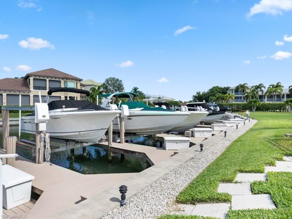 1128 Bald Eagle Dr 101, Marco Island, FL 34145-34