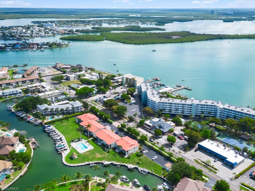 1128 Bald Eagle Dr 101, Marco Island, FL 34145-3