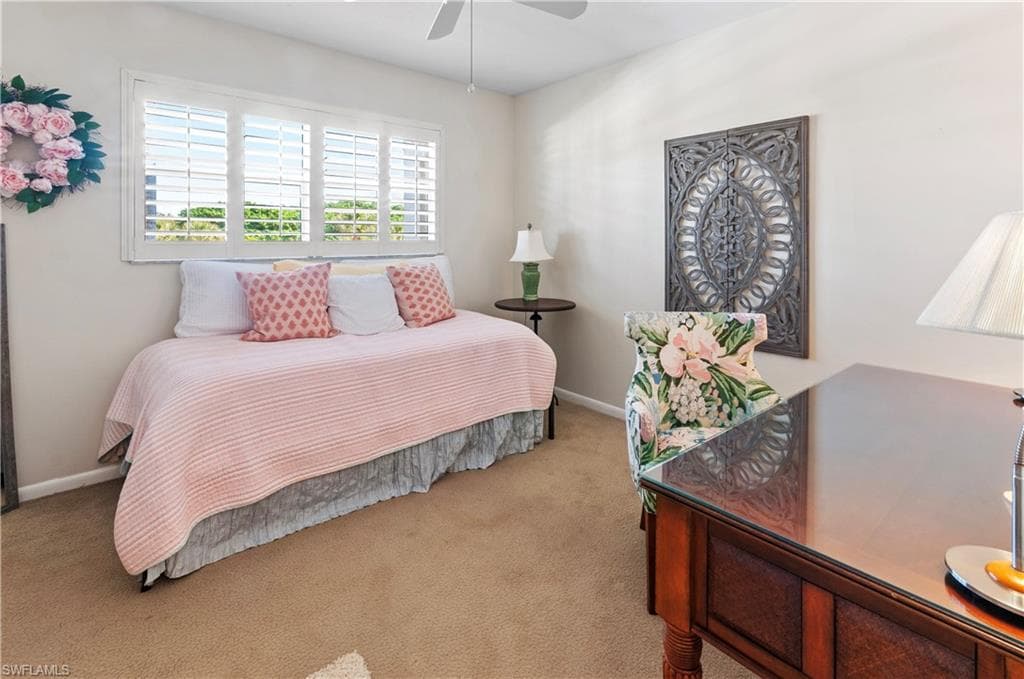 21 High Point Cir E 308, Naples, FL 34103-21