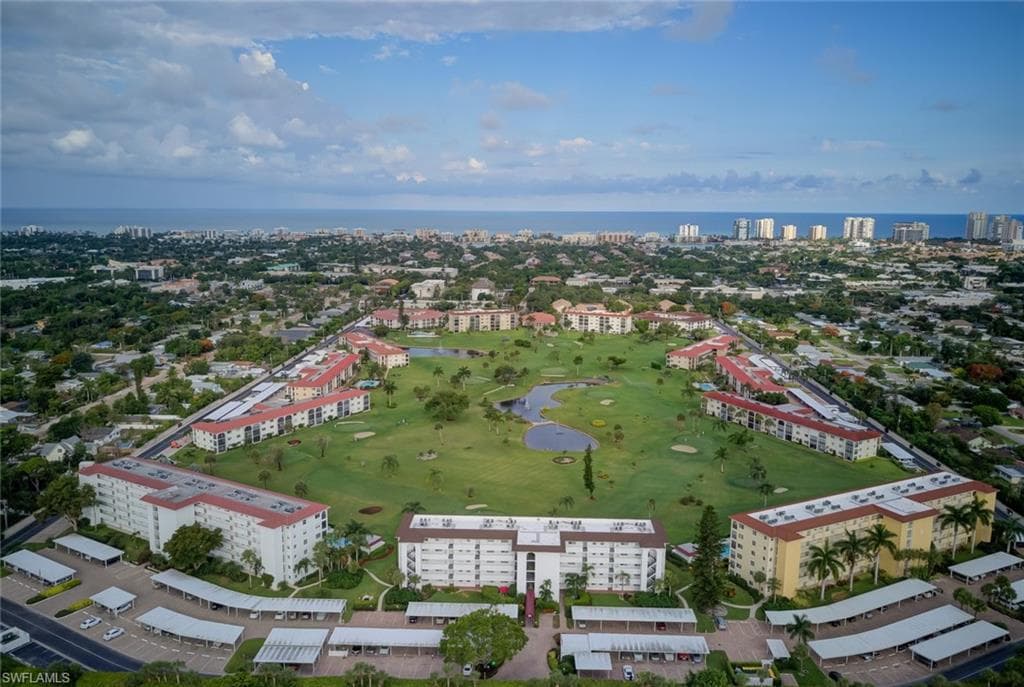21 High Point Cir E 308, Naples, FL 34103-30