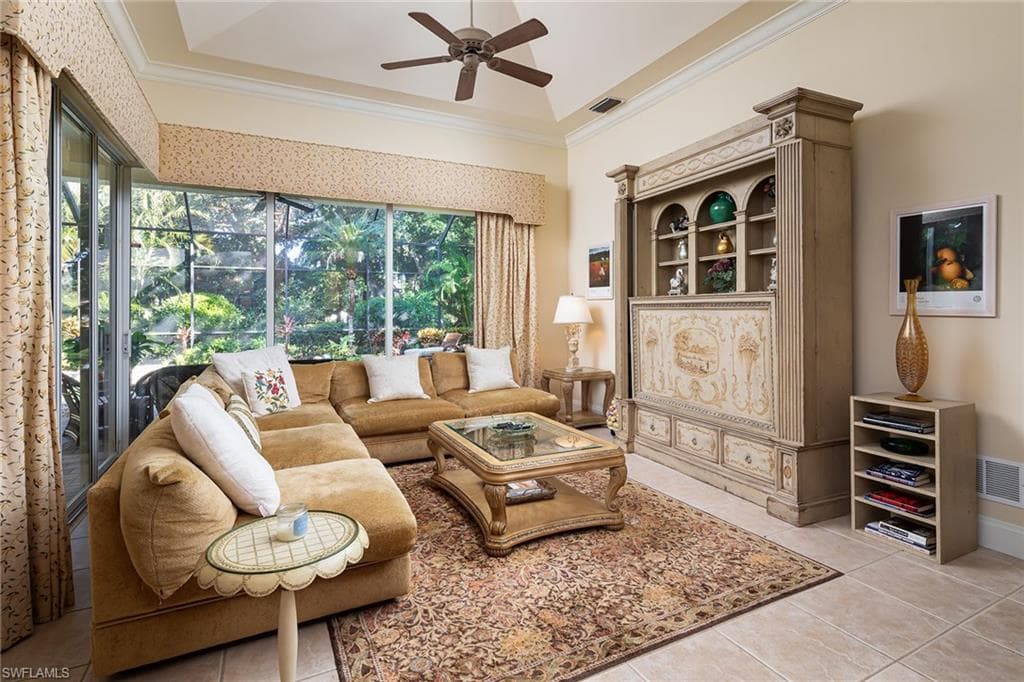 12159 Colliers Reserve Dr, Naples, FL 34110-15