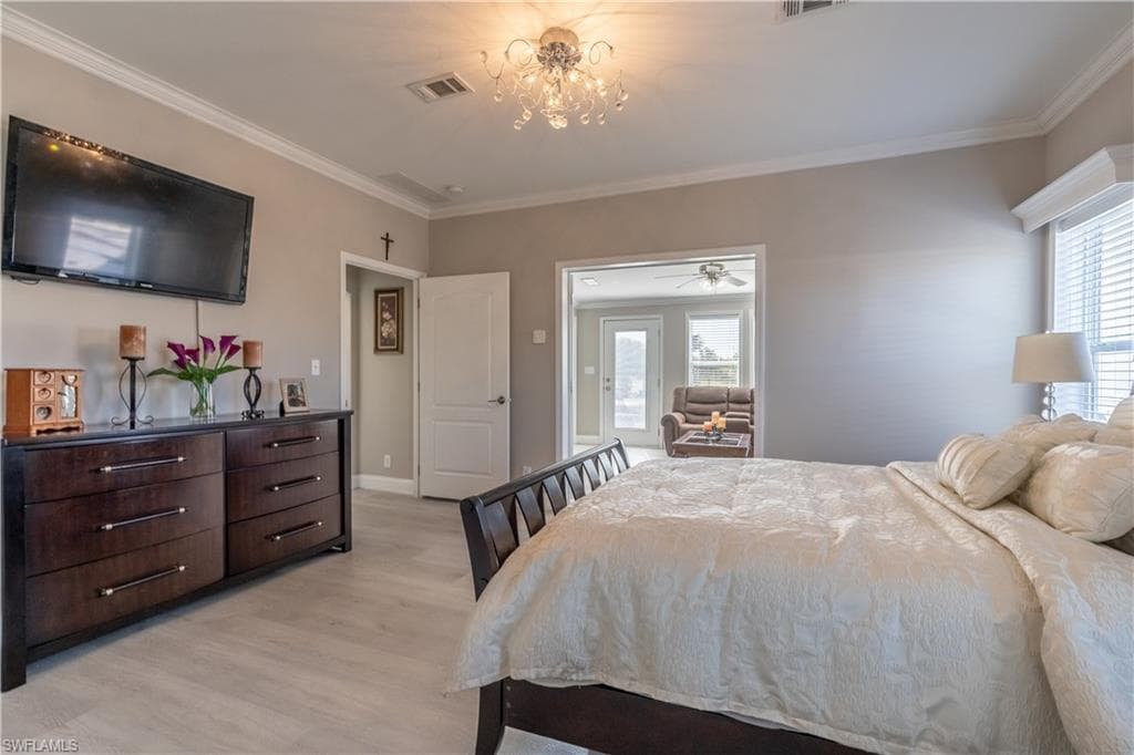 4008 24th Ave NE, Naples, FL 34120-14