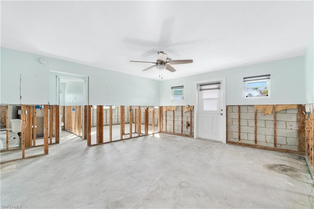 4896 Esplanade St, Bonita Springs, FL 34134-11