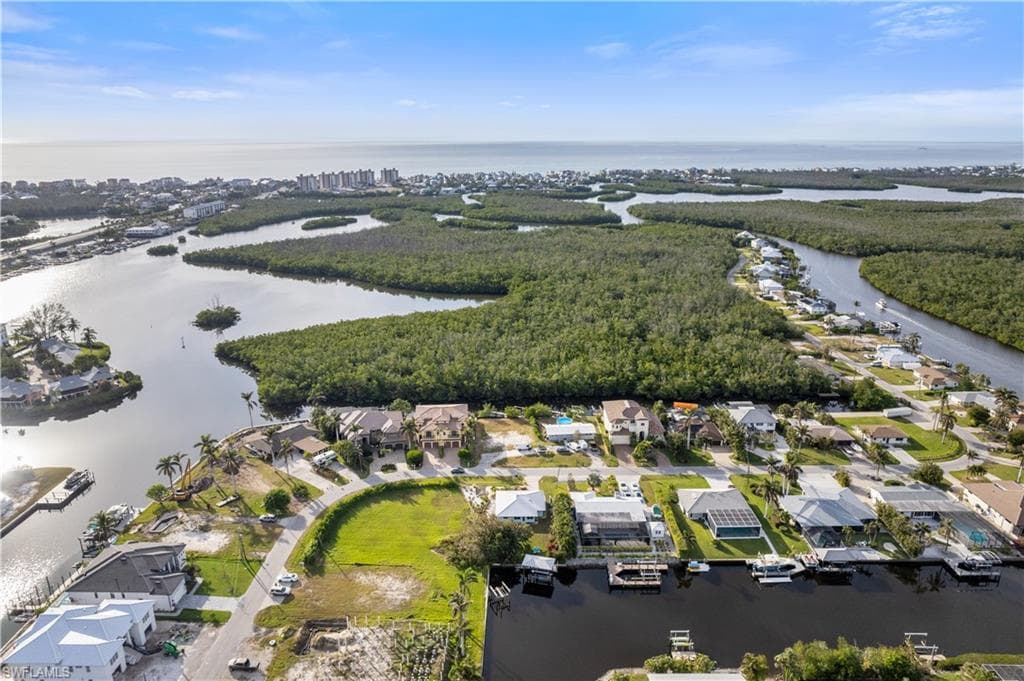 4896 Esplanade St, Bonita Springs, FL 34134-2
