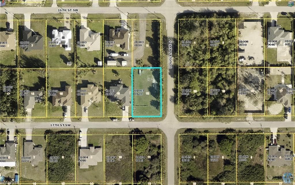 4200 17th St SW, Lehigh Acres, FL 33976-1