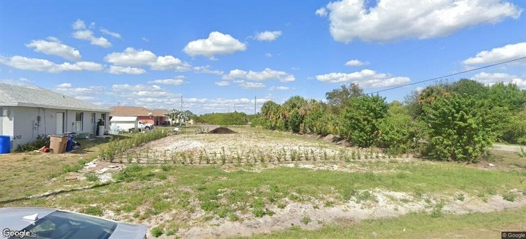 4200 17th St SW, Lehigh Acres, FL 33976-2