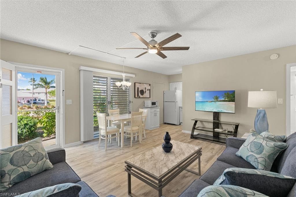 167 Collier Blvd D5, Marco Island, FL 34145-3