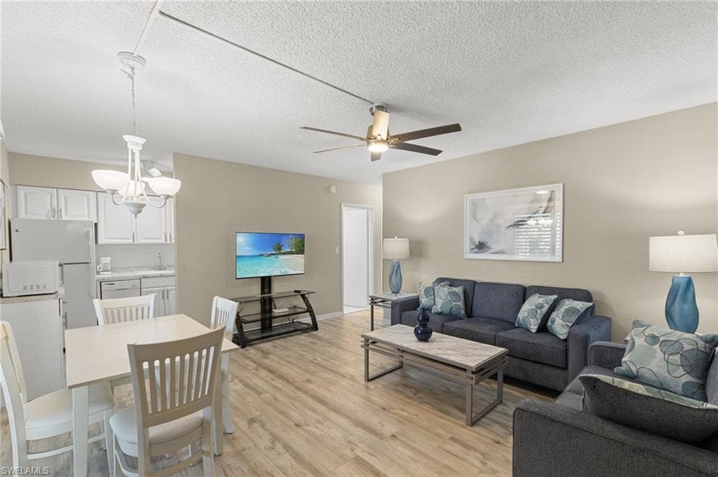 167 Collier Blvd D5, Marco Island, FL 34145-4