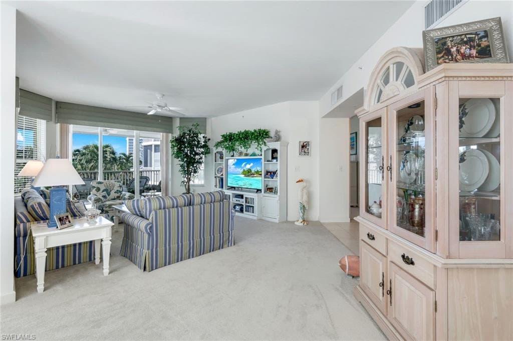 315 Dunes Blvd 201, Naples, FL 34110-10