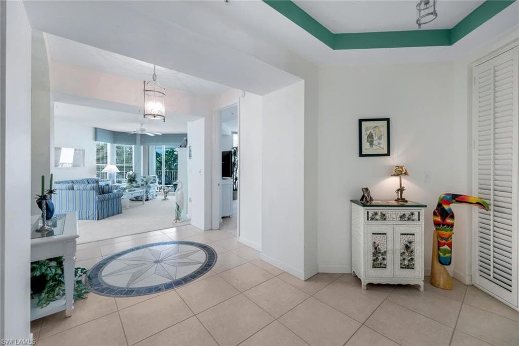 315 Dunes Blvd 201, Naples, FL 34110-6