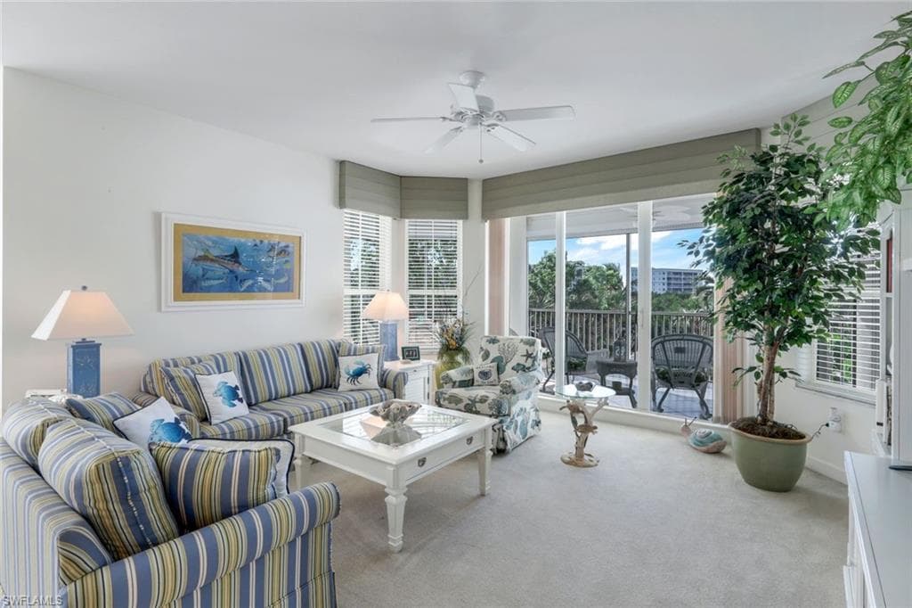 315 Dunes Blvd 201, Naples, FL 34110-8