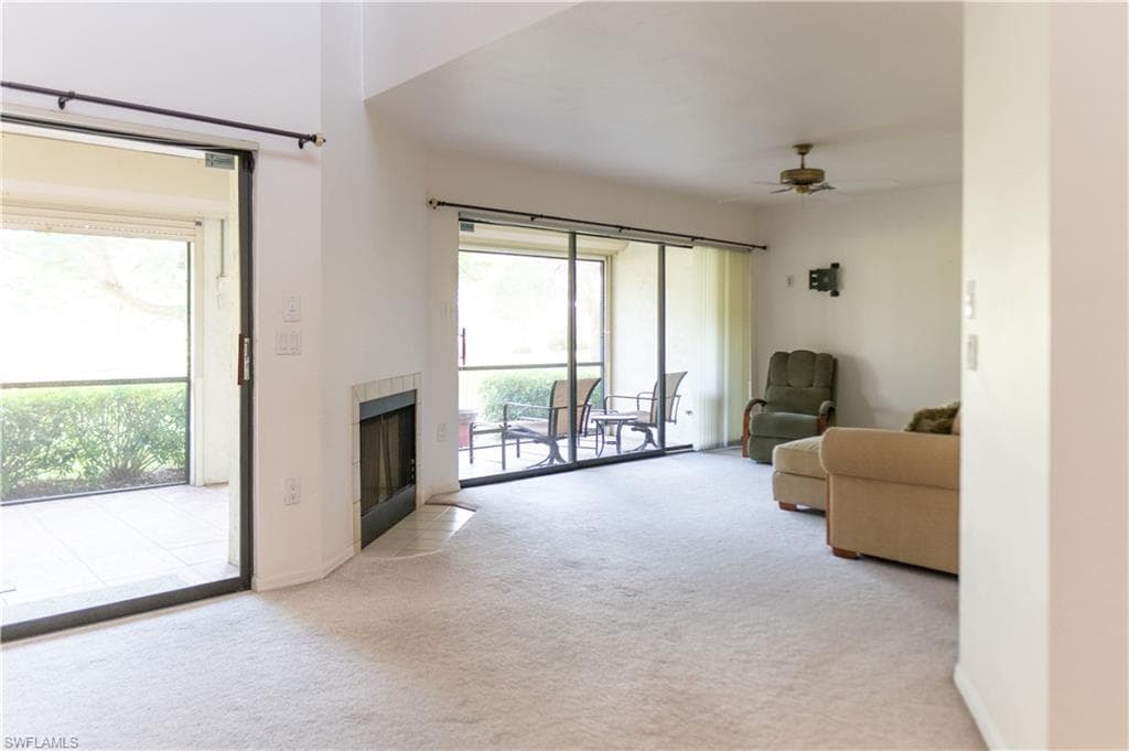 552 Augusta Blvd, Naples, FL 34113-18