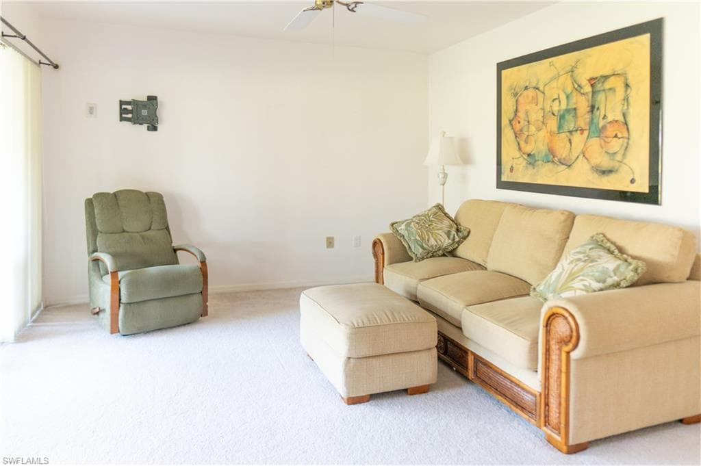 552 Augusta Blvd, Naples, FL 34113-19