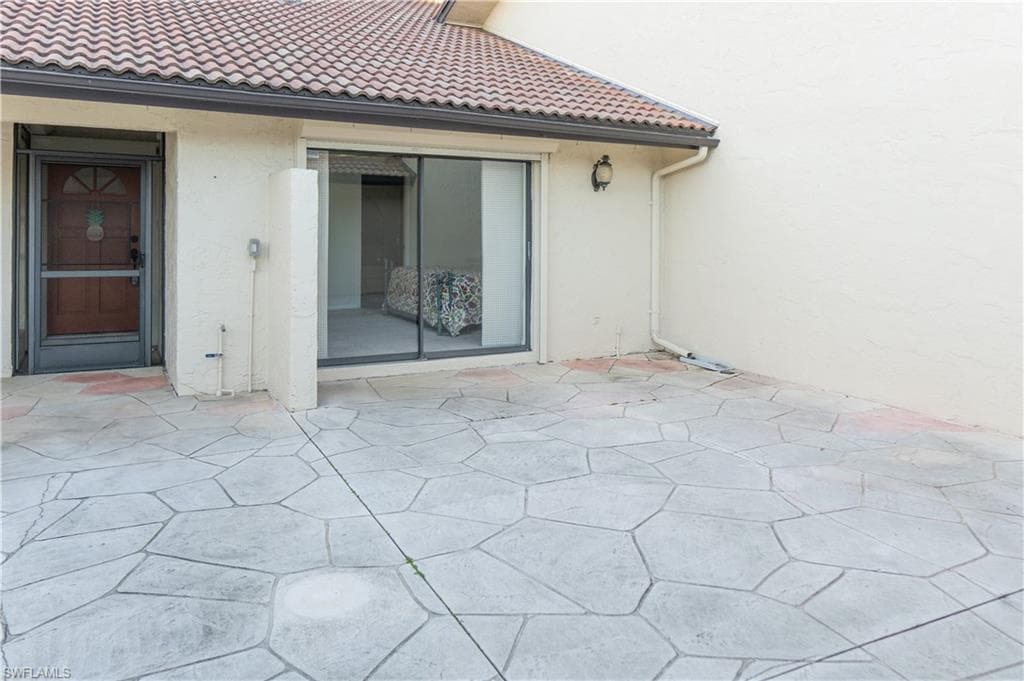 552 Augusta Blvd, Naples, FL 34113-7