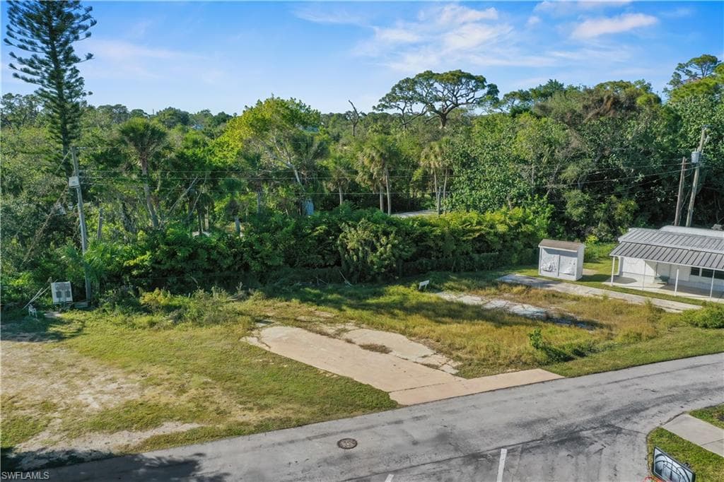 20710 River Dr, Estero, FL 33928-4