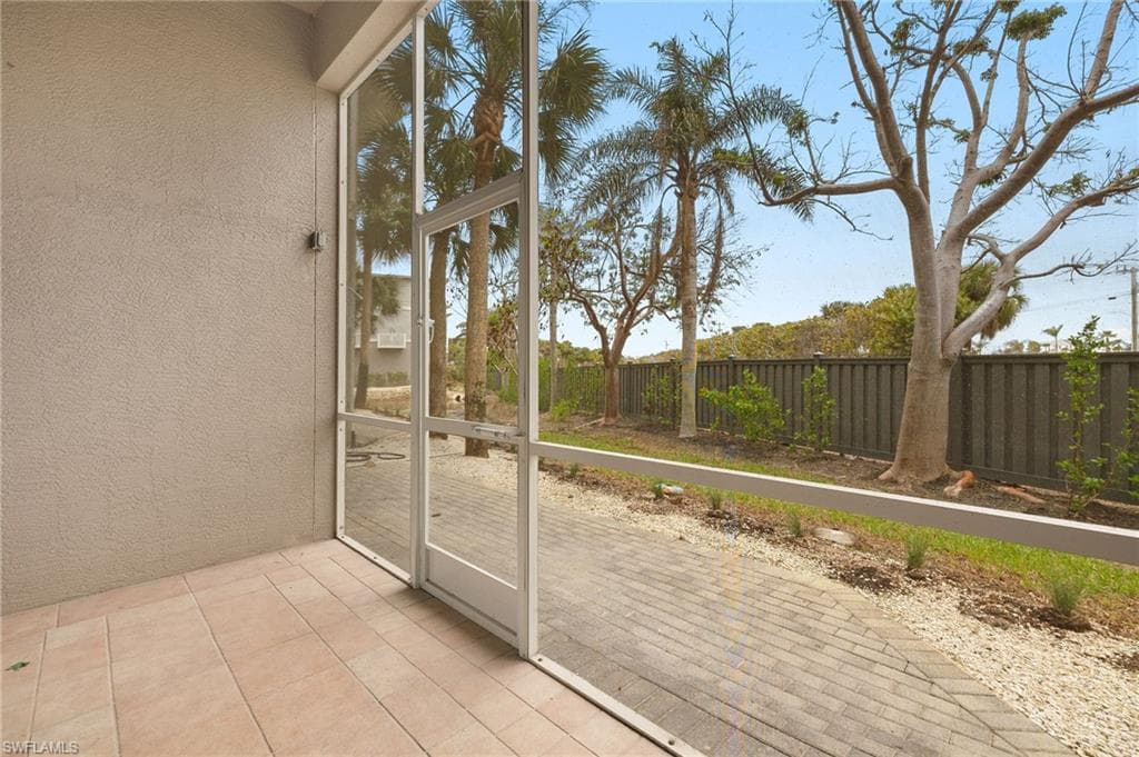 109 Barefoot Cir 22, Bonita Springs, FL 34134-32