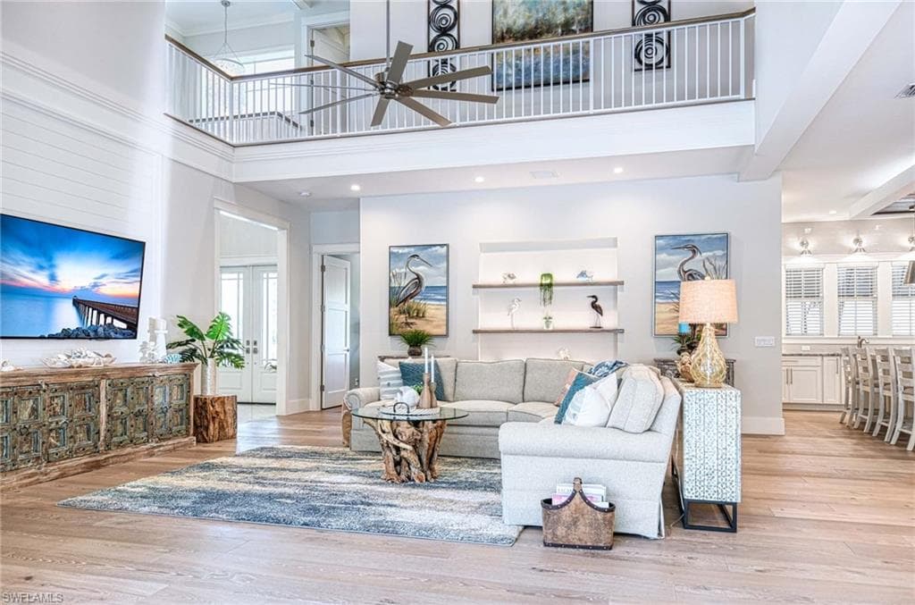 811 Newell Ter, Marco Island, FL 34145-10