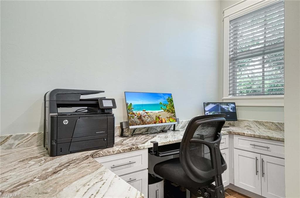 811 Newell Ter, Marco Island, FL 34145-21