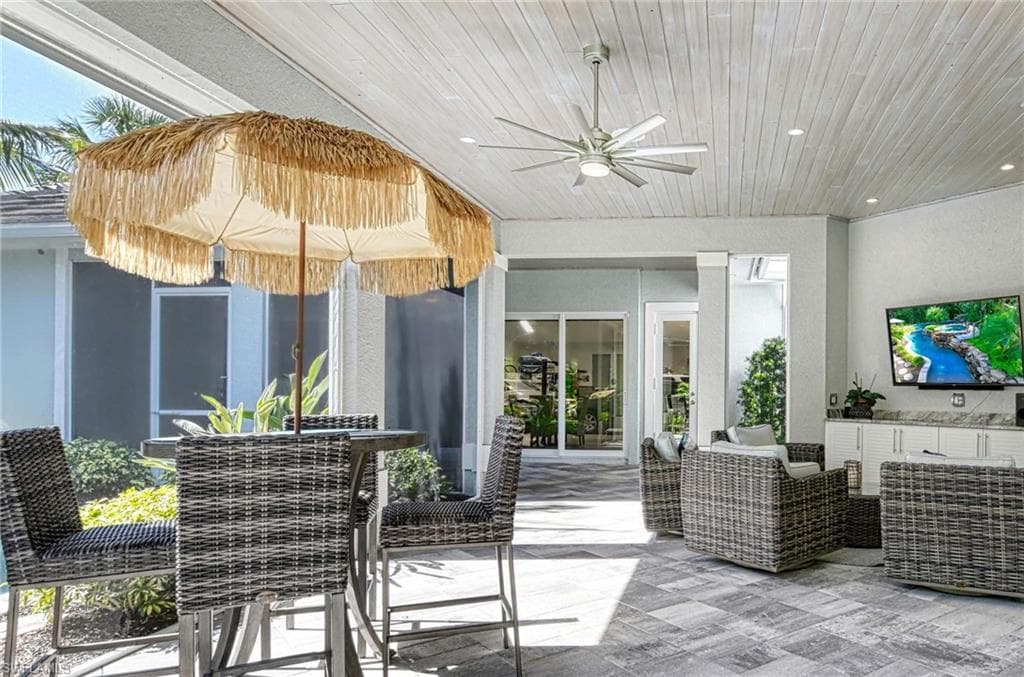 811 Newell Ter, Marco Island, FL 34145-37