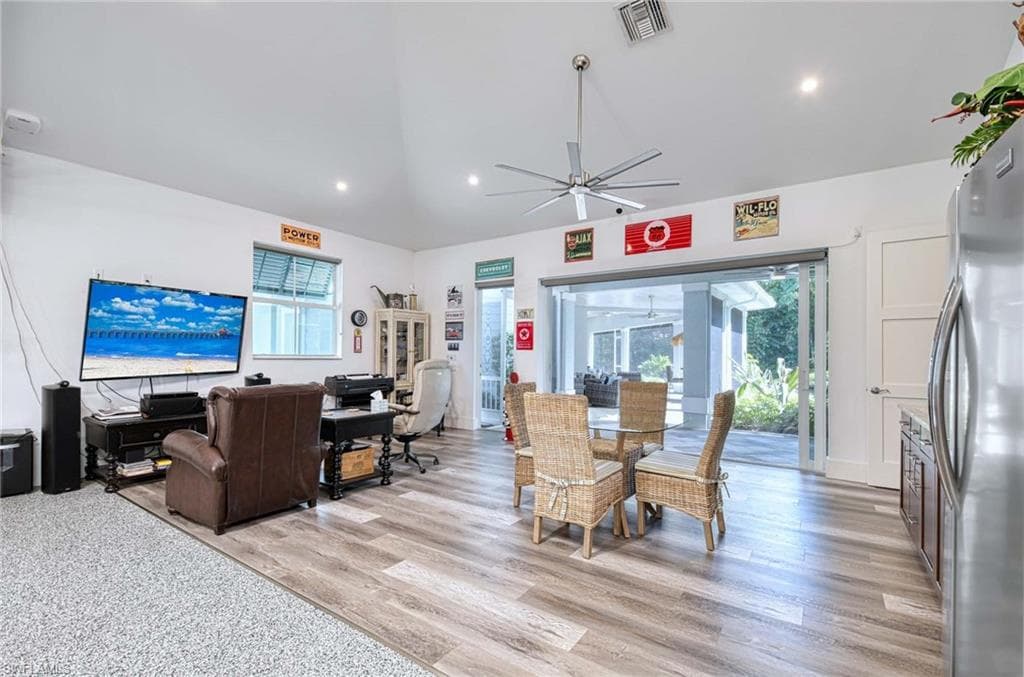 811 Newell Ter, Marco Island, FL 34145-40