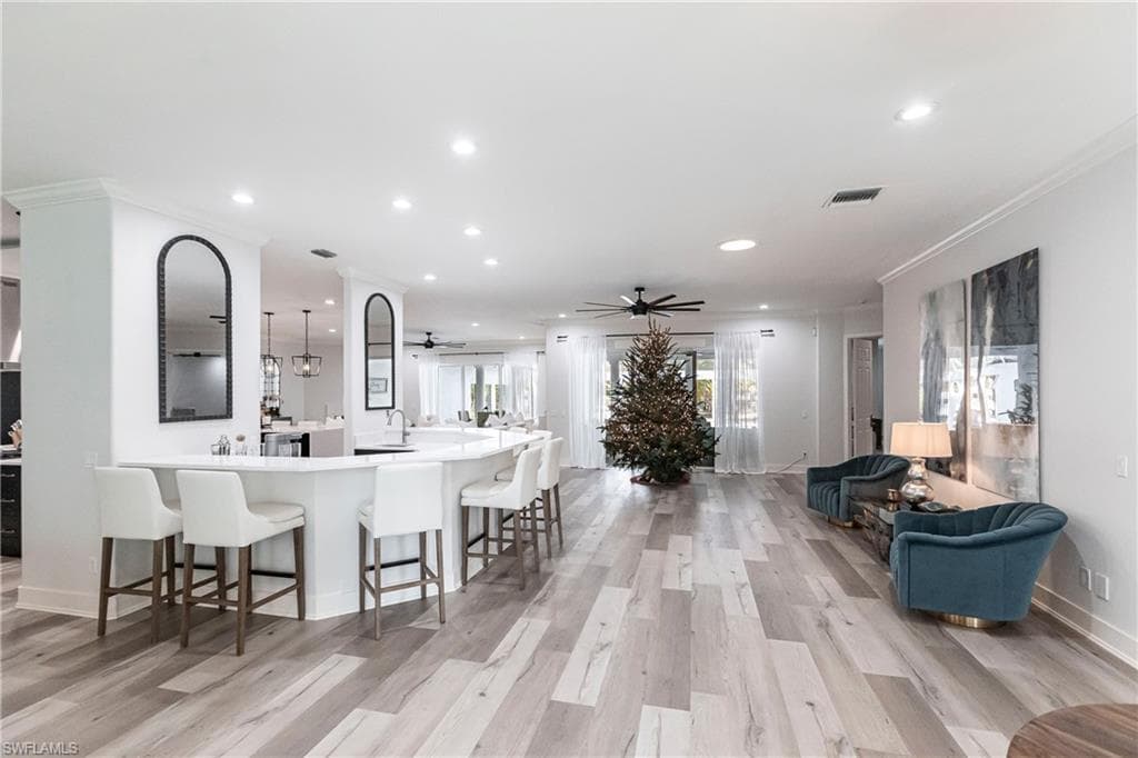 5791 Shady Oaks Ln, Naples, FL 34119-16