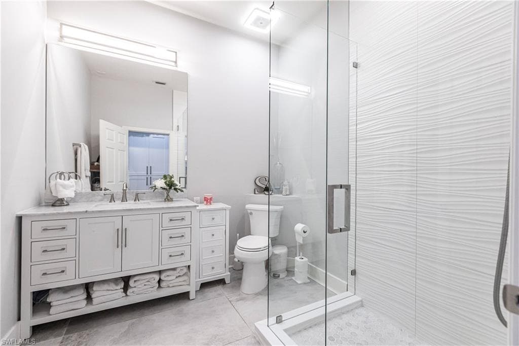 5791 Shady Oaks Ln, Naples, FL 34119-30