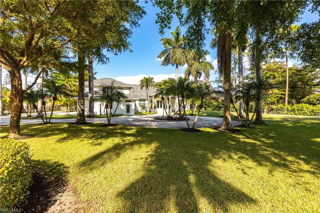 5791 Shady Oaks Ln, Naples, FL 34119-4