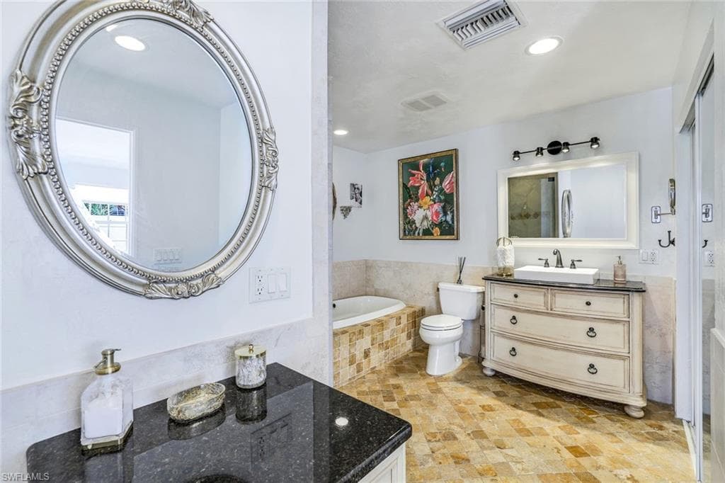 3128 Andorra Ct, Naples, FL 34109-18