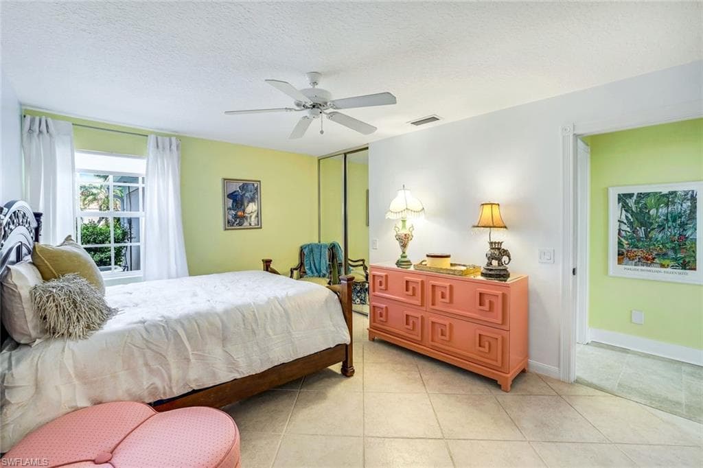 3128 Andorra Ct, Naples, FL 34109-20